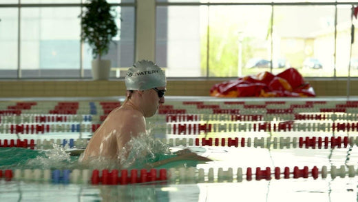 Löydä vastaus täältä: Hikoileeko ihminen uidessa?