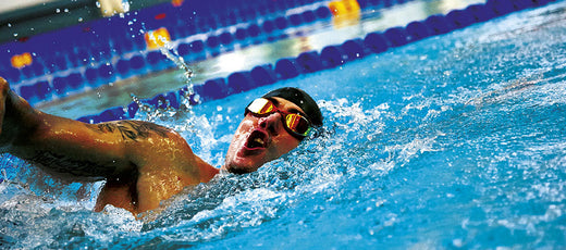 Kuka näyttää uintia televisiossa?