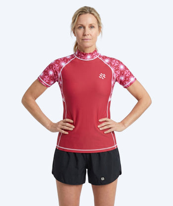 Watery UV-paidat naisille - Aiko Lyhythihainen Rashguard - Pinkki/tummanpunainen