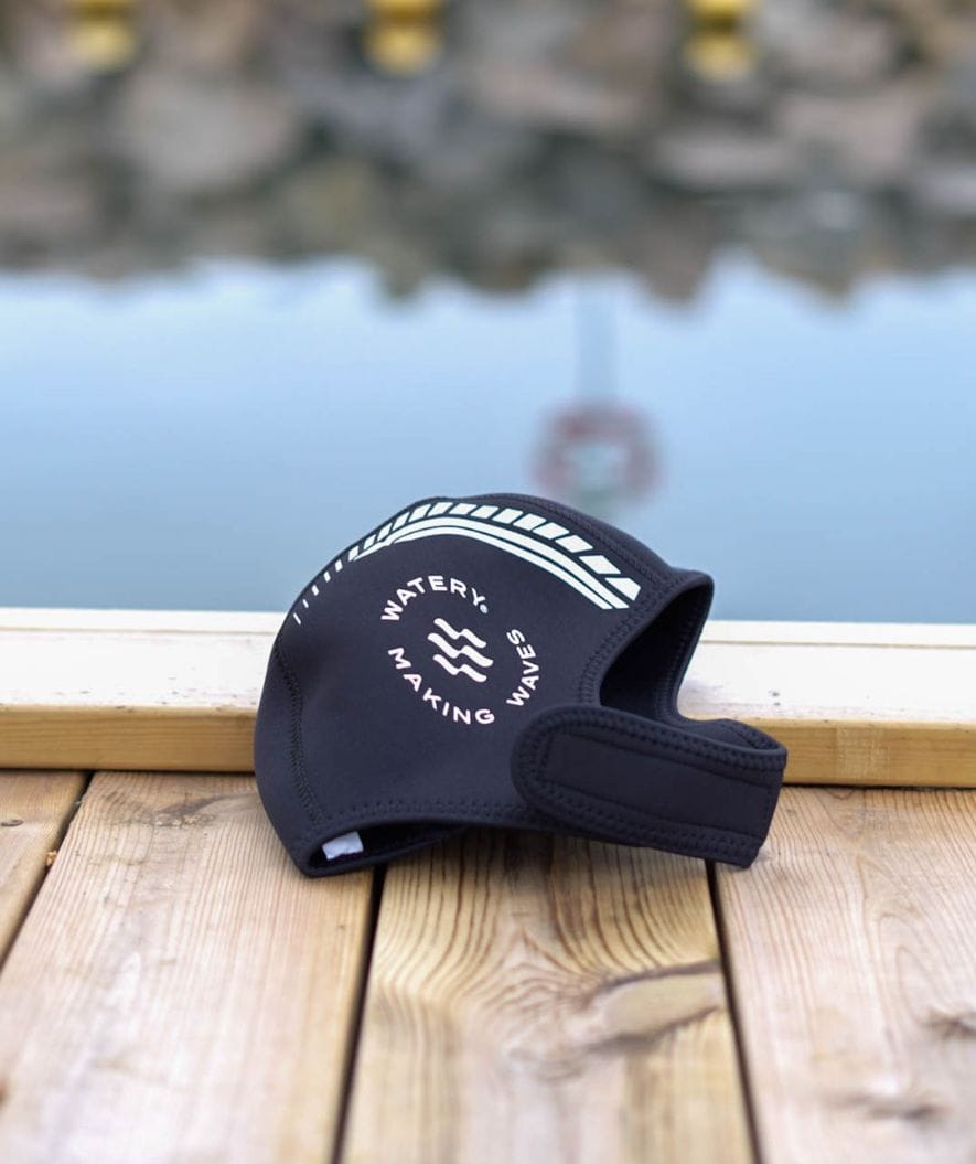 Watery neopreenihuppu - Reptile (3 mm) - Musta