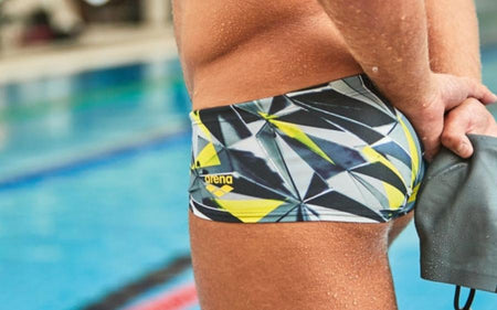 Uimahousut tarjouksessa