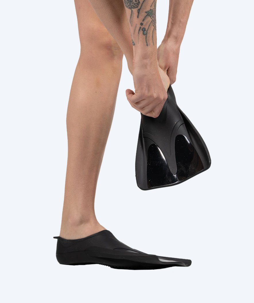 Watery lyhyet uimaräpylät - Badger Active - Musta