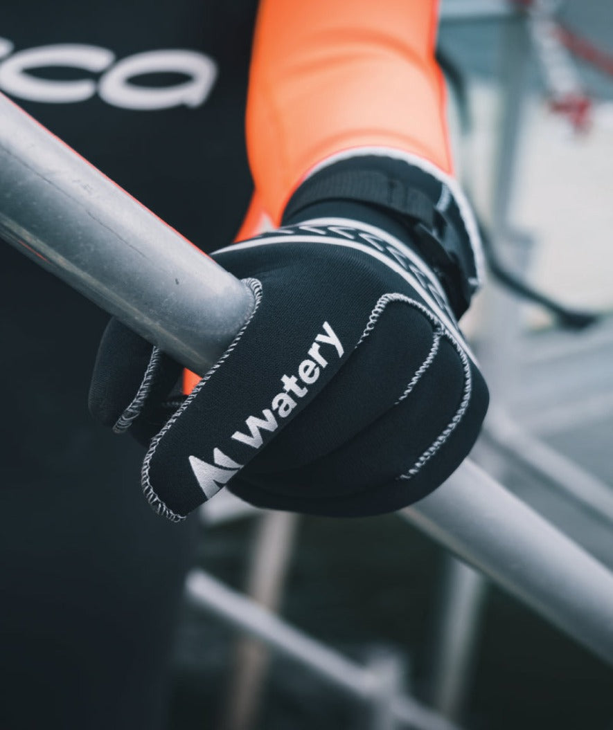 Watery neoprensetti - Thermal Reptile (3 mm) - Musta/hopea