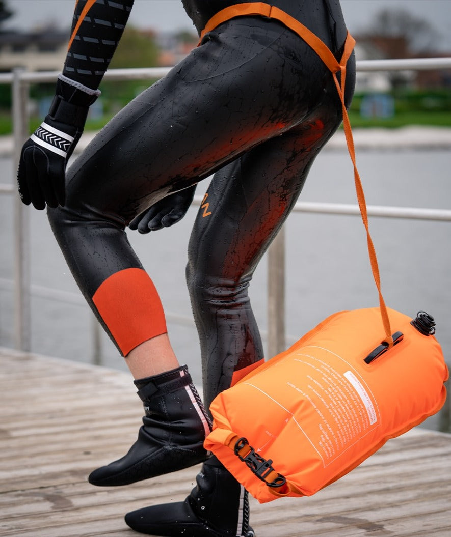 Watery avovesiuintipoiju - Swim Buoy & Dry Bag 28L - Oranssi