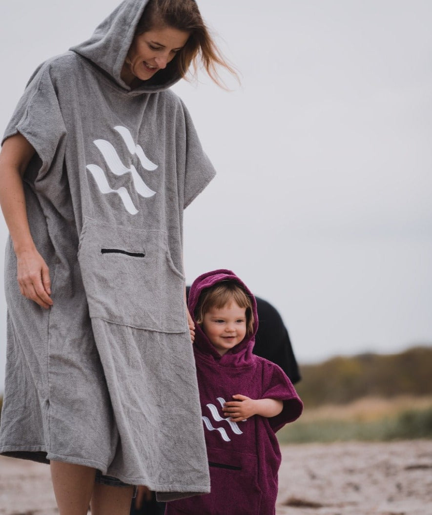 Watery kylpyponcho aikuisille - puuvilla - Musta