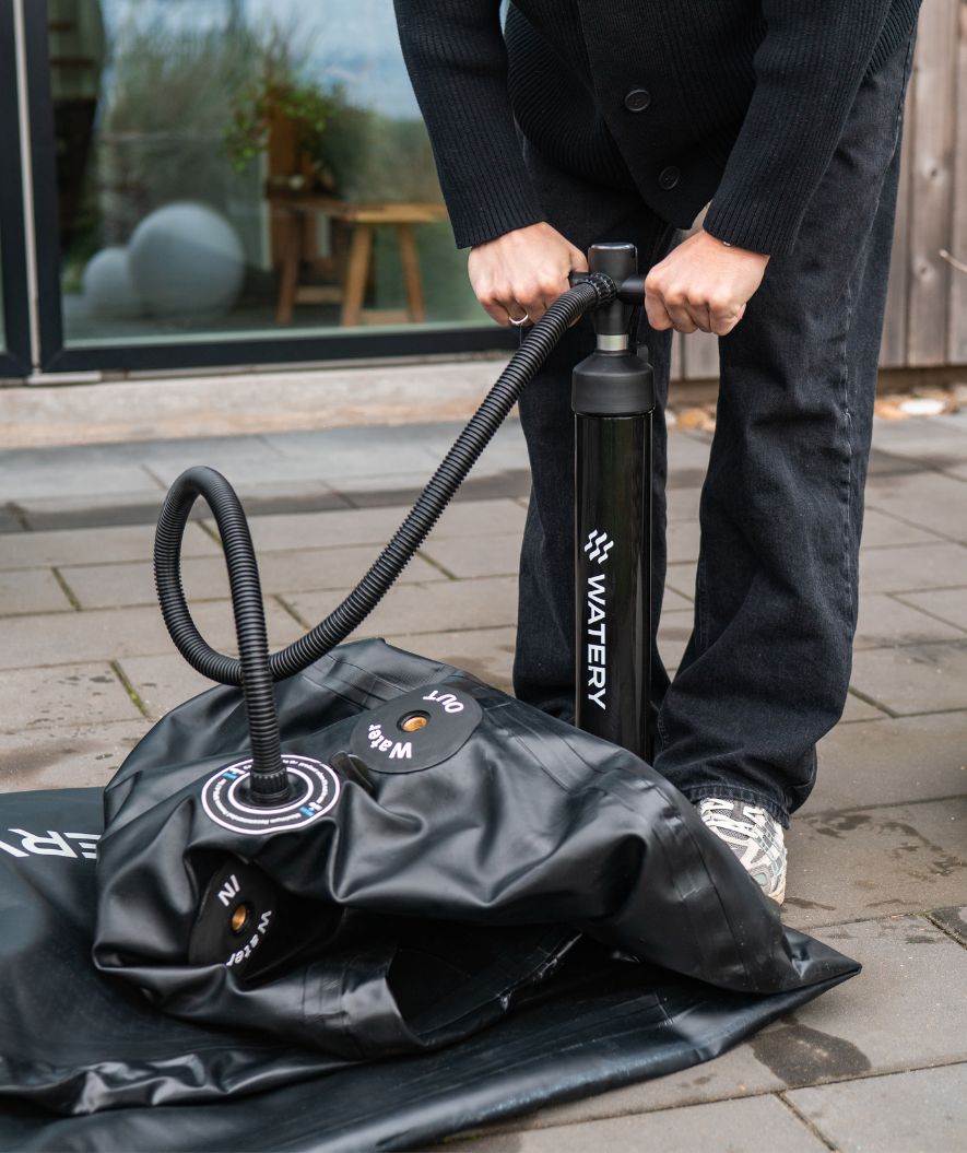 Watery ilmatäytteinen kylmäallas - Deluxe - Musta