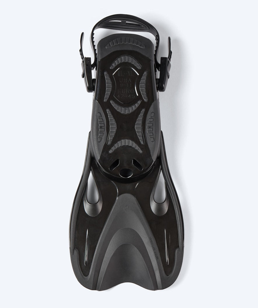 Watery lyhyet uintiräpylät - Fisher - Musta