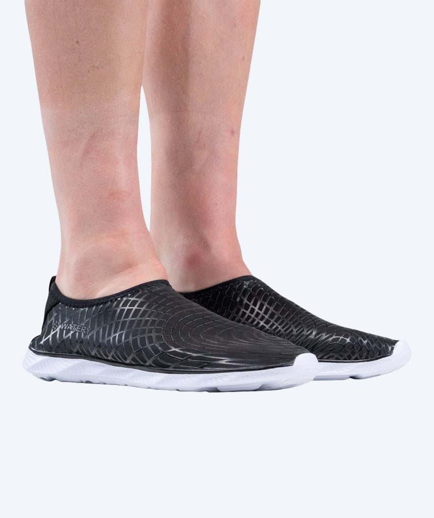 Watery uimakengät aikuisille - Kawaii - Musta