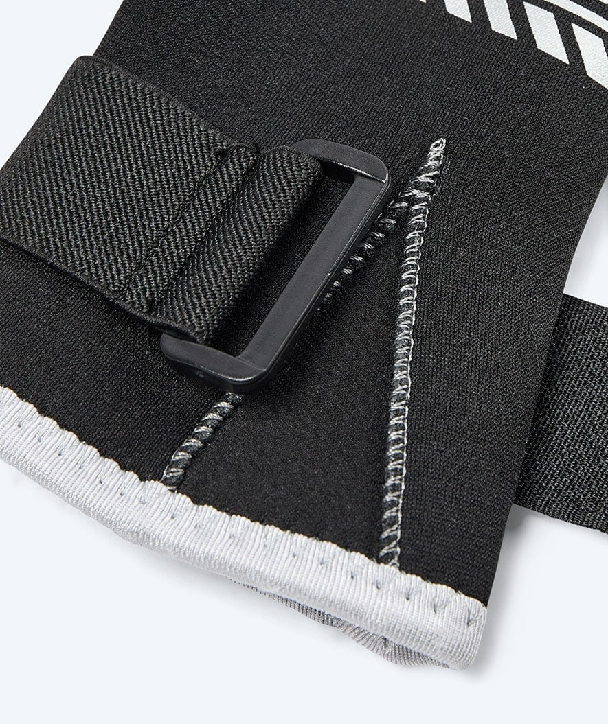 Watery neopreenihanskat - Reptile (3mm) - Musta