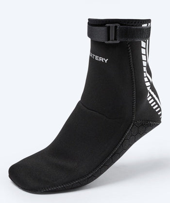 Watery neopreenisukat avovesiuintiin - Reptile (3 mm) - Musta