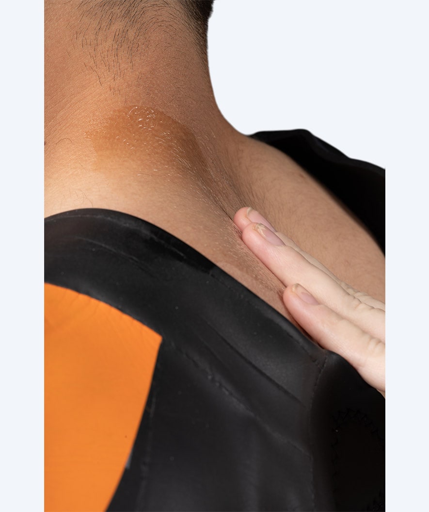 Watery hiertymiä ehkäisevä voide - uimareille