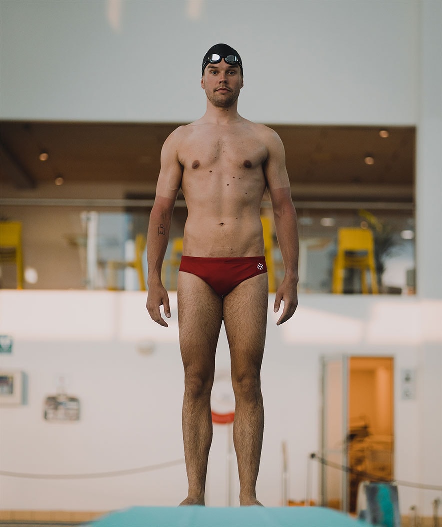 Watery kolmiomalliset uimahousut miehille - Budgie Eco - Punainen